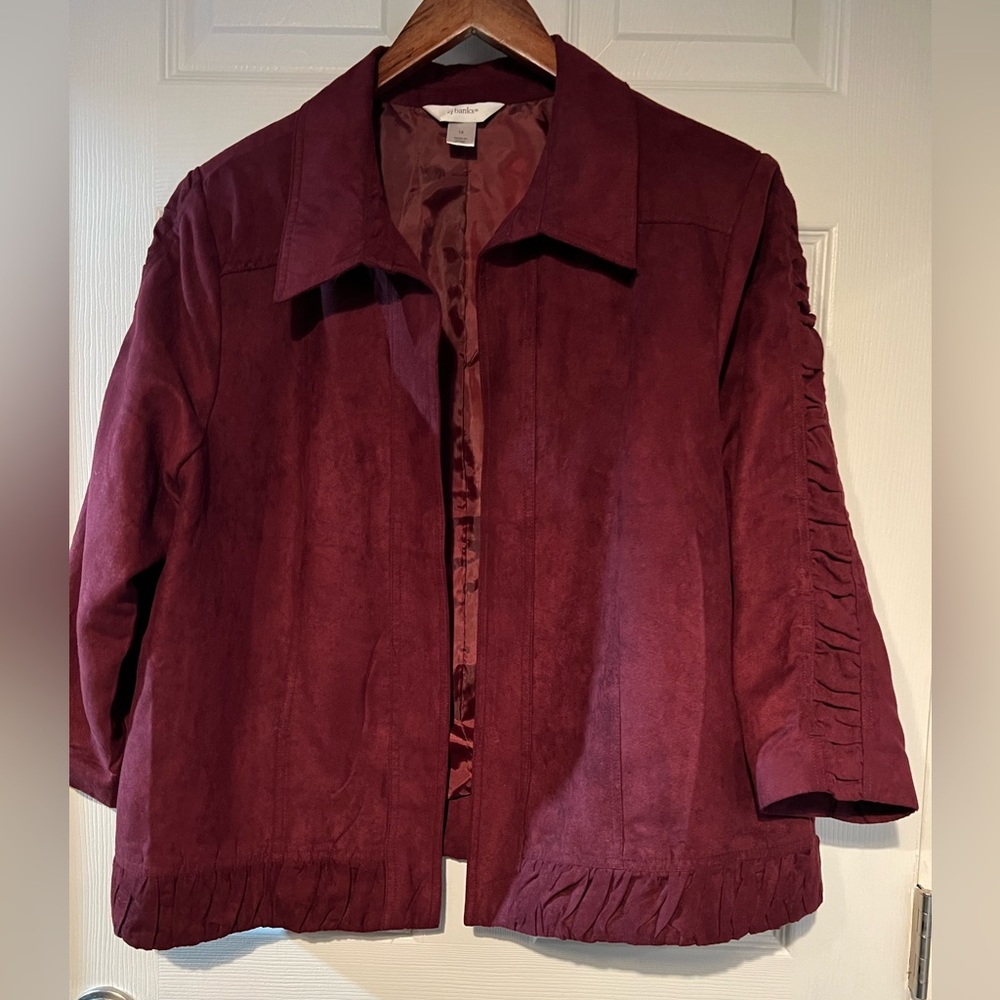 CJ Banks brand size 1x waist length jacket. Never worn